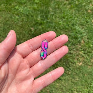 Holographic 90's Sticker - Pink 1.3 Inch