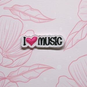 I Love Music Iron-on Patch Embroidered Sew-on Applique for Clothing Vest Bag, Music Festival Badge, Band Life, Musician Vibe, Fan Favorite