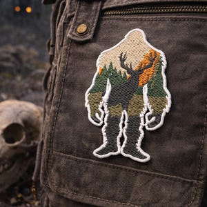 Bigfoot Patch/Iron-On Patch/Paranormal Badge/Sasquatch Cryptid/National Parks/Elk Mountain Forest/Embroidered Sew-On Applique for Clothing