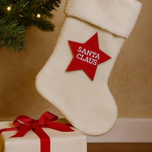 Custom Christmas Star Embroidered Name Patch – Personalized Text Patches | Iron-On, Sew-On, Hook & Loop | For Stockings, Jackets, Hats, Bags