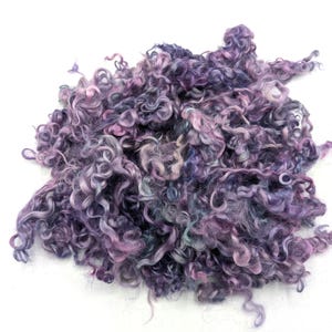 Mechas de lã Lavender Fields Cotswold: fibra brilhante para feltragem.