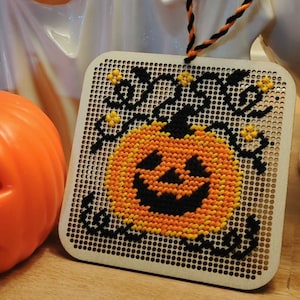 Mini Jack-o&#39;-lantern Pumpkin Ornament - Gothic Cross Stitch Pattern - Instant Download PDF - Halloween Embroidery & Decor, Spooky Pumpkin