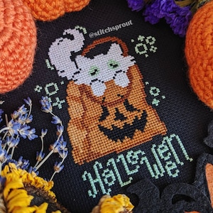 Ghost Cat in Halloween Treat Bag - Gothic Cross Stitch Pattern - Instant Download PDF - Halloween Embroidery, Ghost & Pumpkin Decor