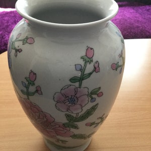 Chinese Ball Vase in White Porcelain and Brush Painted Lotus Flower 