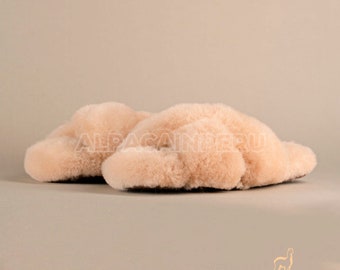 Alpaca slippers, beige alpaca cross slippers, winter slippers, slippers for rest, slippers in 100% genuine alpaca leather