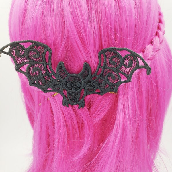 Bat hairclip, gothic hair accessory, Rockabilly hairclip, burlesque accessory, birthday gift for friend, Halloween gift for girlfriend