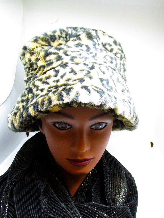 Vintage Velboa Faux Fur Gold Leopard Fabric Bucket