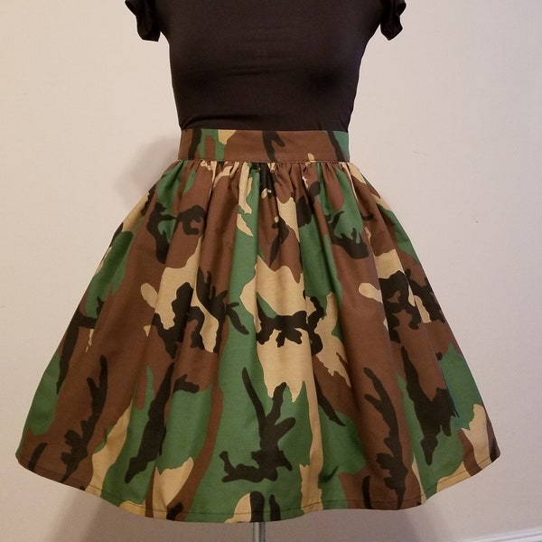 Camo Skirt with POCKETS and ZIPPER (available in Mini, Knee, Tea, Maxi Lengths)  Please check measurements in description.  CUSTOMIZABLE!!!