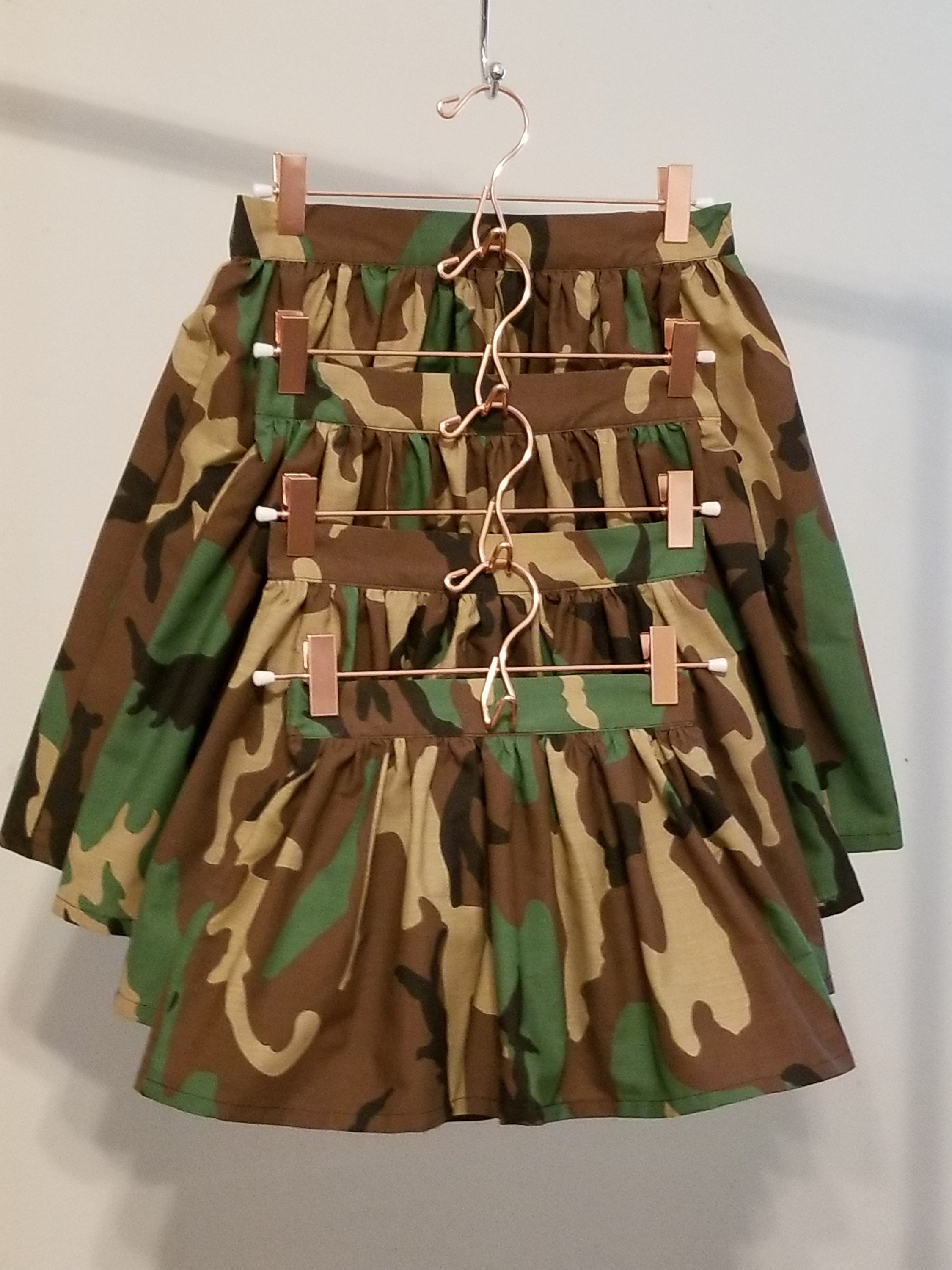 スカート SOLID CAMO CORDUROY SKIRT L In Line Camo Corduroy Micro Mini Skirt - Olive/combo