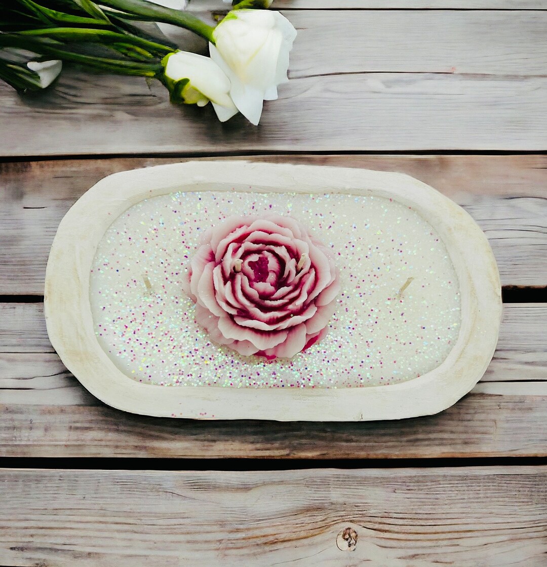 Daisies & Strawberries Dough Bowl Candle main image 1