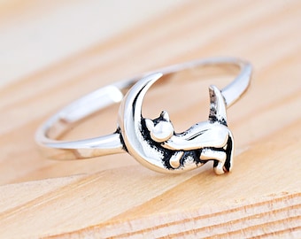 Cat Sleeping on the Crescent Moon Ring | Solid 925 Sterling Silver Cat and Moon Ring | Dainty Cute Cat Jewelry | Cat Ring