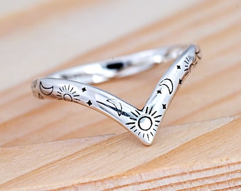 Sun Crescent Moon Engraved V Shape Ring | Solid 925 Sterling Silver Vintage Style Band | Celestial Wishbone Ring | Gift for Her