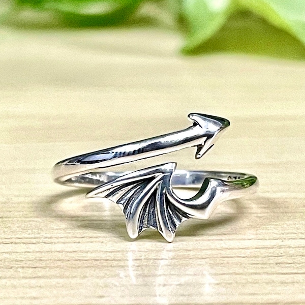 Dragon's Wing & Tail Ring | Solid 925 Sterling Silver Dragon Ring | Womens Silver Ring | Trendy | Fashion Statement | Halloween Theme