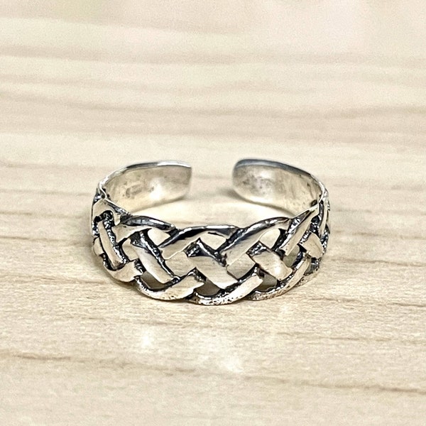 Celtic Basket Weave Toe Ring | Solid 925 Sterling Silver Braid Toe Band | Womens Silver Ring | Trendy | Minimalist Body Jewelry