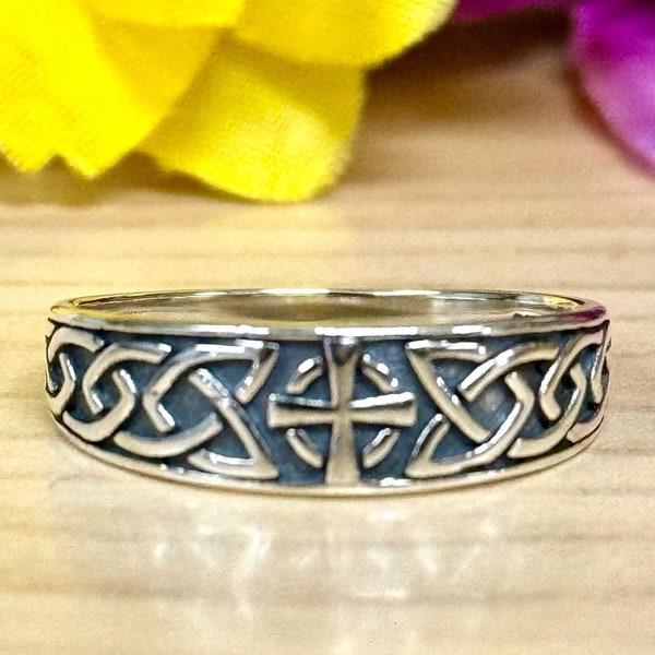 Celtic Cross Wedding Band | Solid 925 Sterling Silver Irish Inspired Wedding Ring | Unisex Silver Ring | Trendy | Religious Jewelry Gift