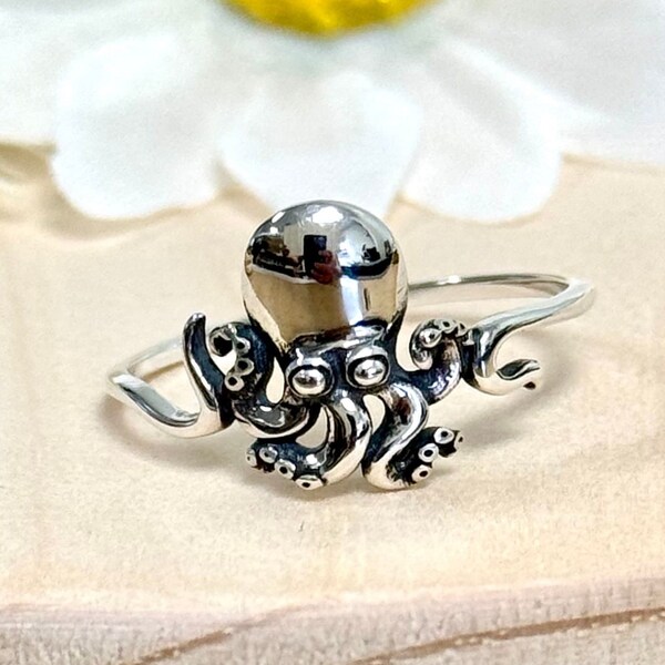 Dainty Octopus Ring | Solid 925 Sterling Silver Animal Octopus Ring | Womens Silver Ring | Trendy |Sea Life Jewelry