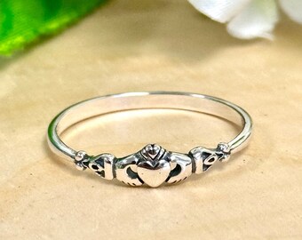 Celtic Claddagh Ring | Solid 925 Sterling Silver Celtic Claddagh Ring | Womens Silver Ring | Trendy | Petite Claddagh Stackable Ring