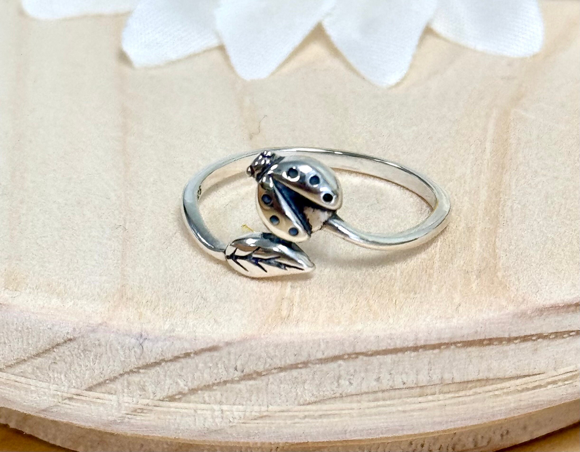 Ladybug Leaf Statement Ring | Solid 925 Sterling Silver Small