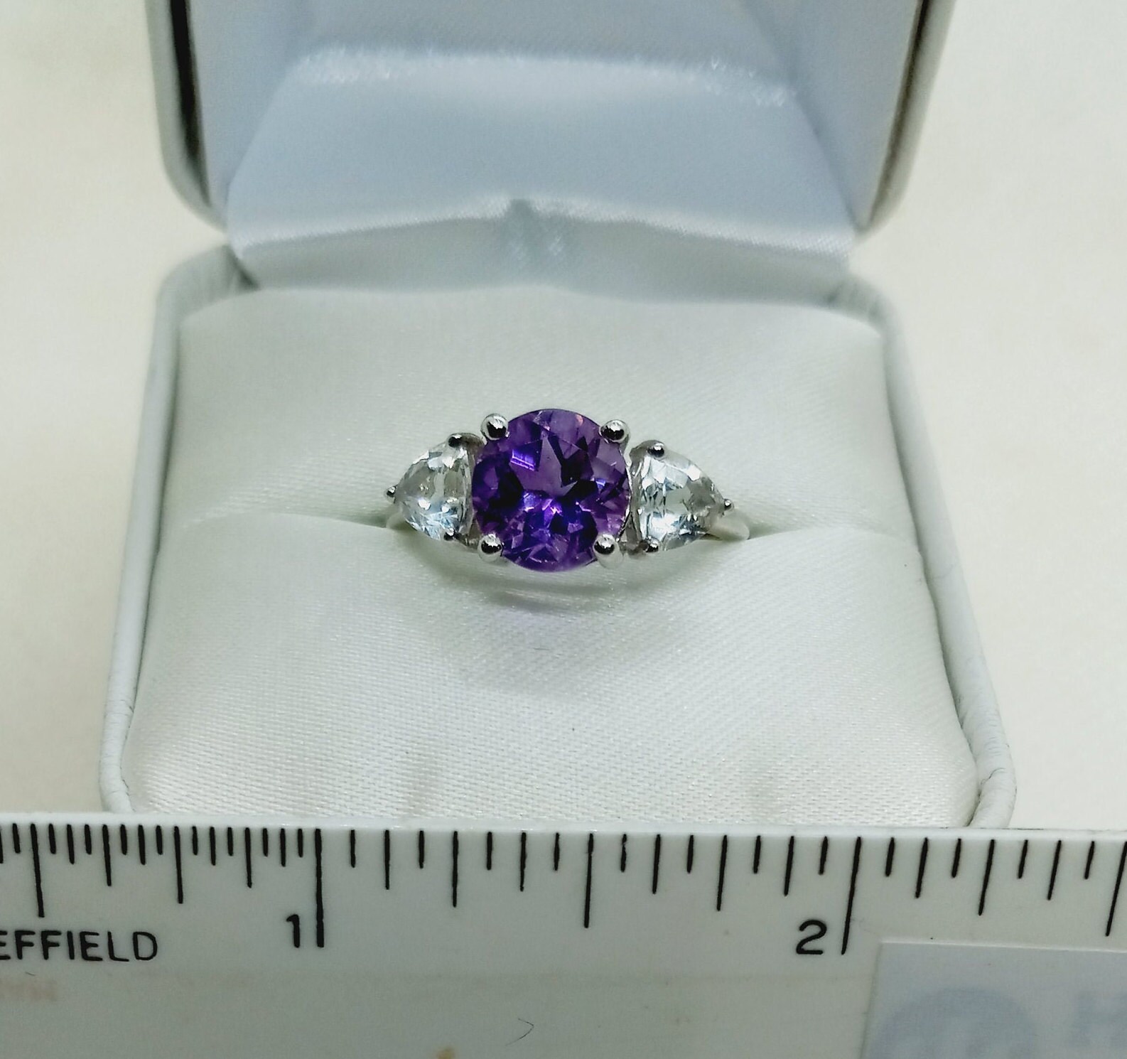 All February Birthstones Linjer February Birthstone Ring 14K Gold Ombre Amethyst, 14K Yellow Gold Gold Ring main image 0