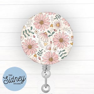Pink Daisies Floral Badge Reel – Summer Retractable ID Holder for Teachers, Nurses, and Office Workers – Adorable Nurse Accessories for Work