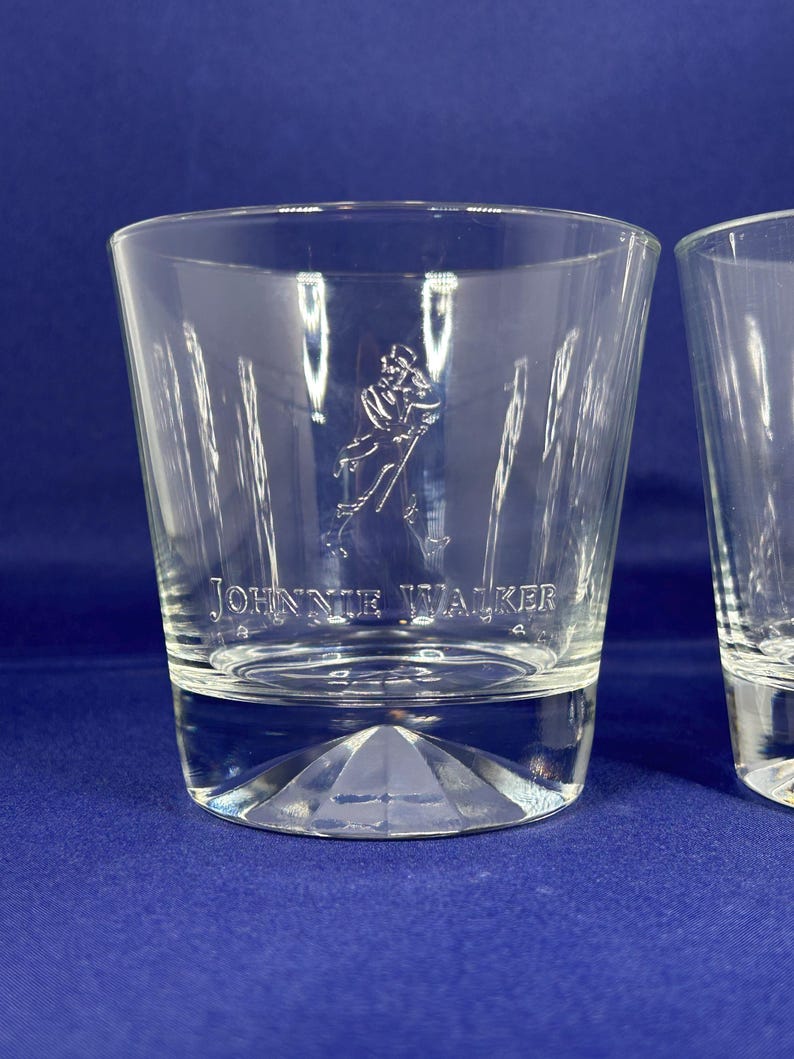 Johnnie Walker Whiskey Glasses, Barware image 2