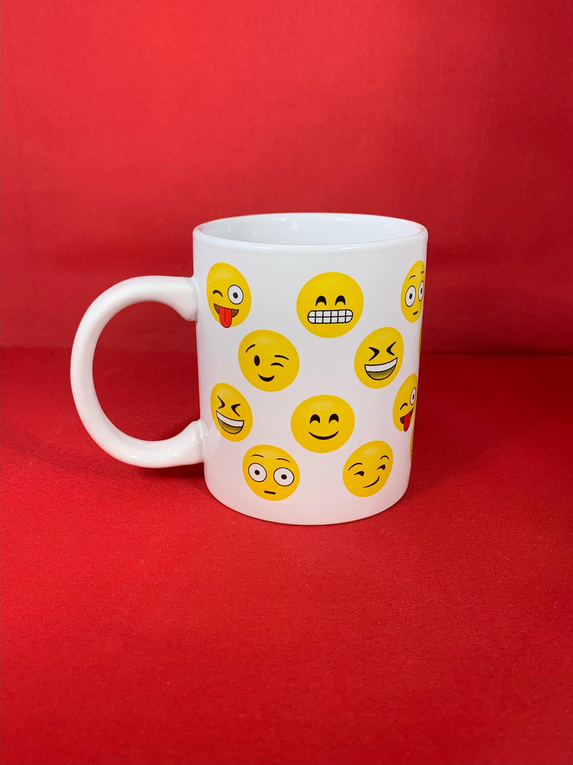 Smug Mischief Face Line Drawing - Face Line Drawing - Mug