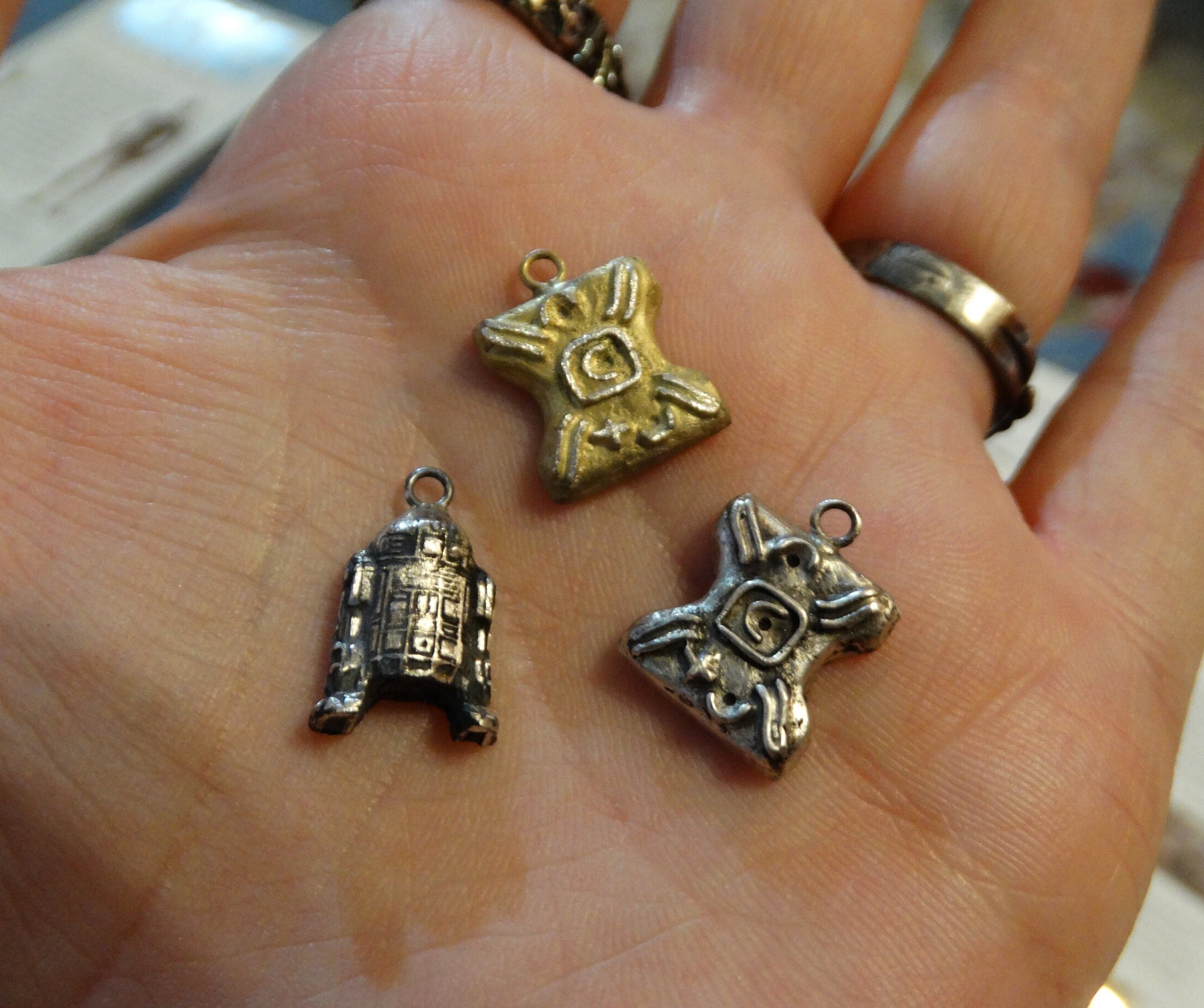 Tiny Charm Necklace Padme Naboo Star Wars Japor Snippet, R2-d2
