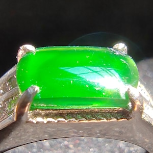 Glassy Ice Green 100% Natural Burma Jadeite Jade Ring # Type A Jadeite #