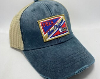 Néw Orleans Pelicans Distressed Trucker Hat - New Orleans Pelicans hats - New Orleans hats - Pelicans hats - nola hats - handmade item