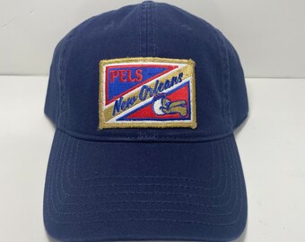 new orleans pelicans santa hat