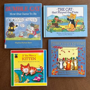 Vintage Children&#39;s Book Lot, 80-90s Vintages Books on Cats, Kitten Books