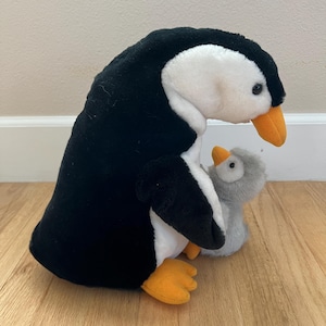 Vintage Penguin Dakin Penguin Plush 12&quot; Mother with Baby Stuffed 1990
