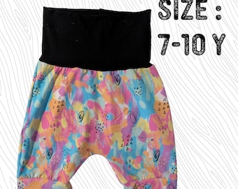 7-10y Grow With Me Shorts - Scribbles