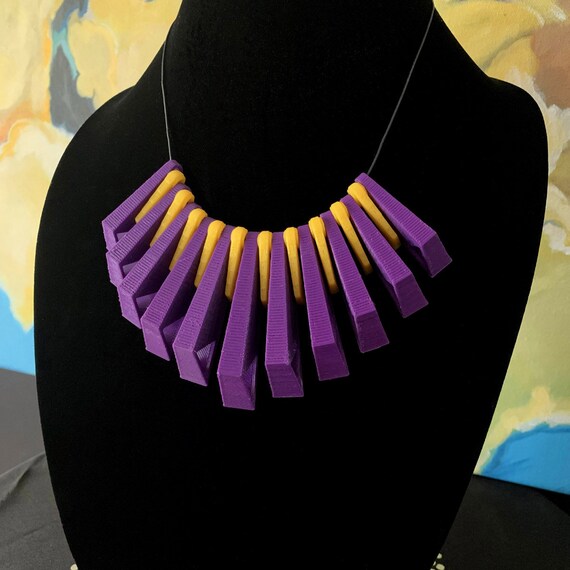 3D Printed Necklace: 