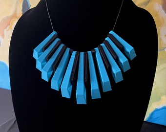 3D Printed Necklace: "Blues Piano"