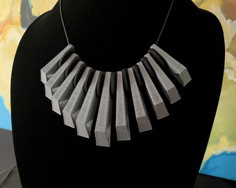 3D Printed Necklace: "Dani"