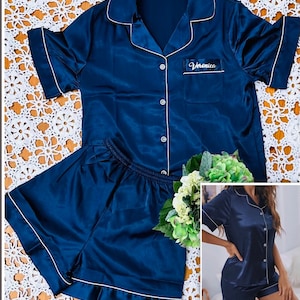 Personalised Satin Pyjamas/ Satin Pajama Set / Satin PJS / Satin Pyjama Set / Bridesmaid Gift