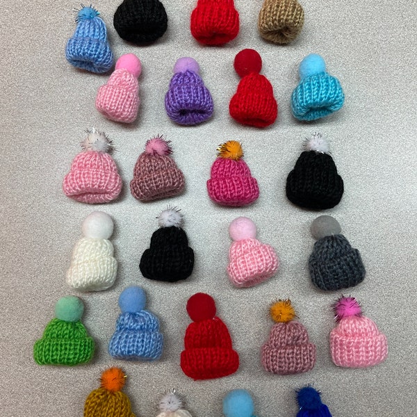 Lot of 22 Small Knit Fabric Yarn Hat Mini & Free Bonus Snowman Noses- Craft Doll LOW SHIPPING beanie cap toboggan miniature tiny -Quick Ship