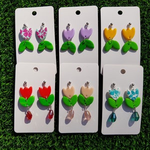 Baumelnde Tulpenohrringe - Frühlingsohrringe, Blumenohrringe, niedliche Ohrringe, Statementohrringe, Geschenk für sie, Valentinstagsgeschenk, schrulliges Geschenk