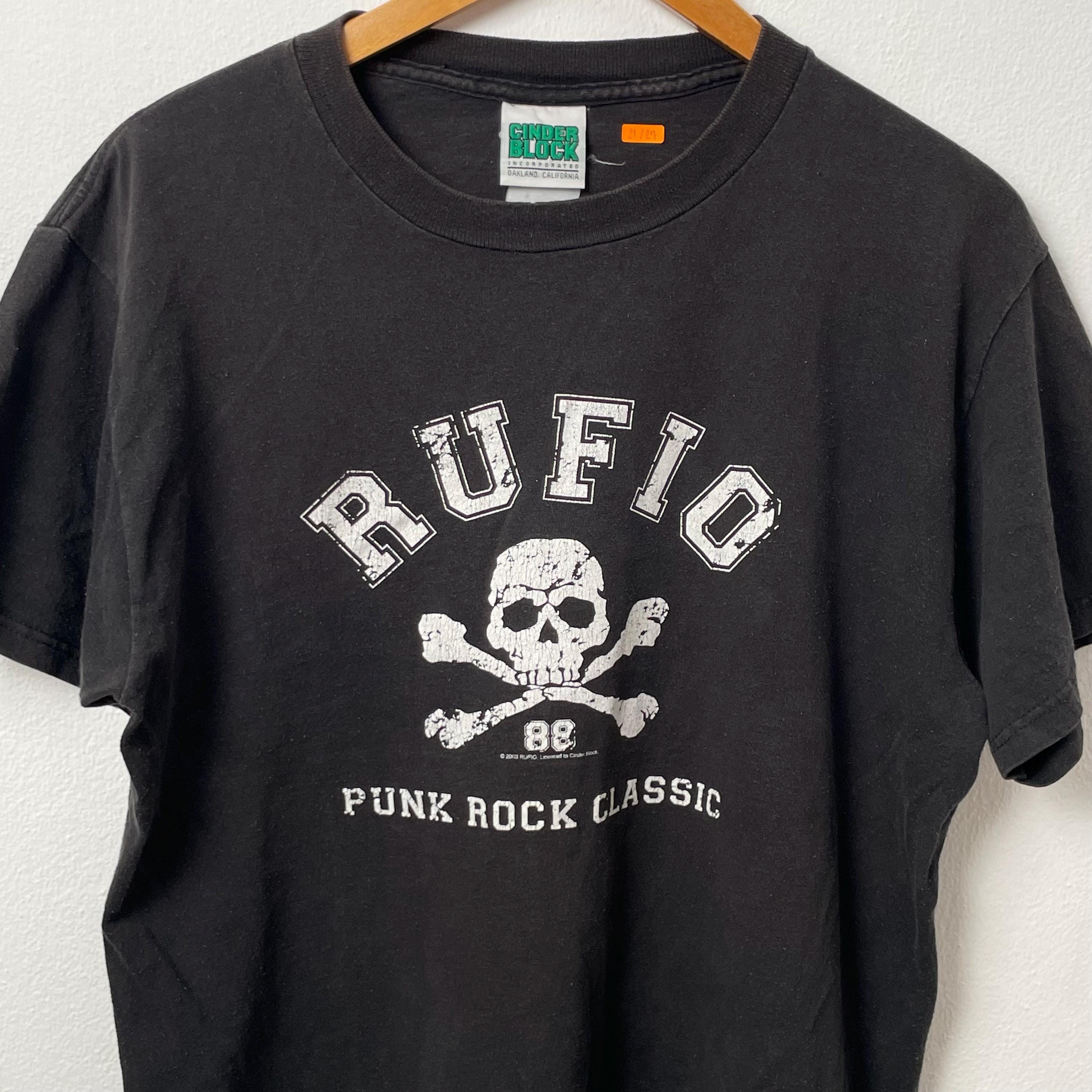 vintage rock tshirts 洋書 il_fullxfull.7159765338_m2v9.jpg