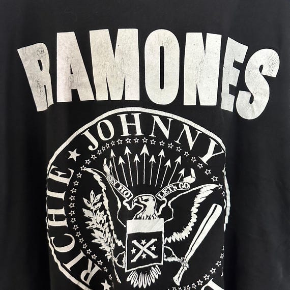 Vintage Ramones T-shirt - Etsy