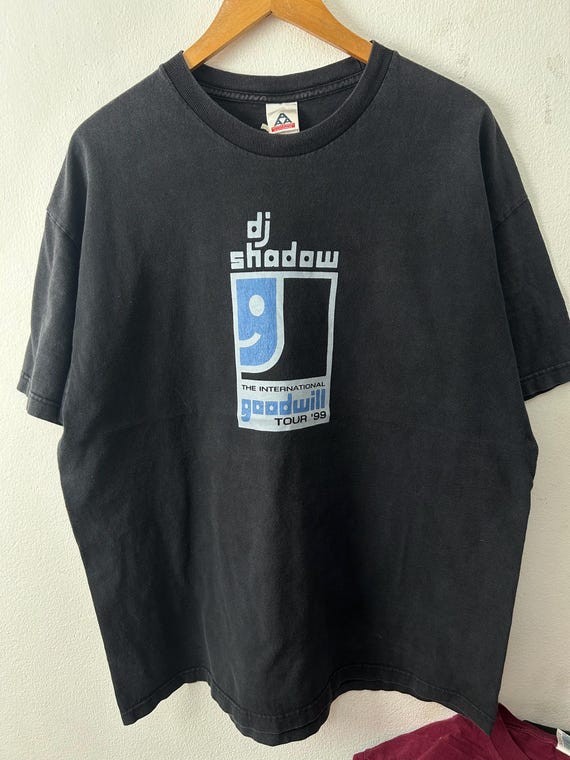 Vintage 1999's DJ Shadow the International Goodwill Tour 99's T