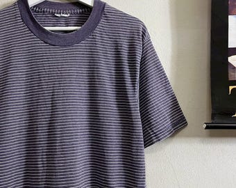 Vintage 90’s Striped T-Shirt size L