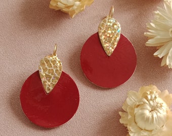 CLEO - Boucles d'oreilles en cuir vernis rouge et doré irisé - Bijoux  femme, cérémonie, fête des mères témoin, mariage - Agatiz