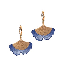 Earrings Ginkgo biloba leather royal blue and gold plated - Gift idea - Artisanal creation - Agatiz
