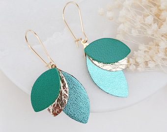 Boucles d'oreilles Harmonie en cuir véritable vert émeraude, métallisé, doré Cadeau femme, bijoux mariage, cérémonie - Agatiz