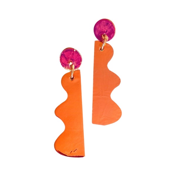 Boucles d'oreilles Wave cuir Bijoux cuir orange miroir  polarisé holographique  Bijoux mariage, cérémonie, fête des mères  - Agatiz