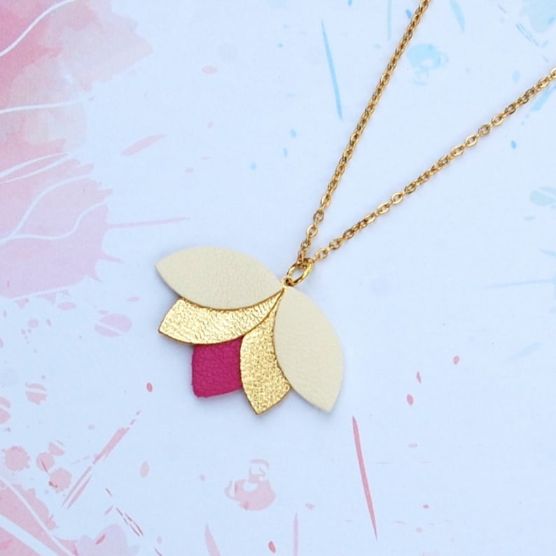 Gift Idea fuschia and gold rose White lotus flower leather necklace AGATIZ Women/'s Jewelry