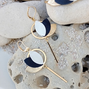 Mini lotus leather earrings in gold, navy blue, white, and gold plated artisanal creation Gift idea for women Agatiz image 1