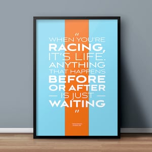 LE MANS Poster con citazione del film 'Racing Life' Steve McQueen Stampa classica 1971 Tipografia stampabile Auto da corsa Porsche Gulf *Download immediato*